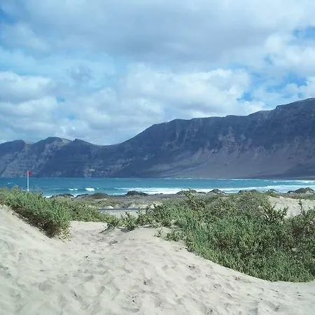 Makahi Daire *
